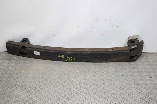 Швелер переднього бампера 52021AE010 TOYOTA