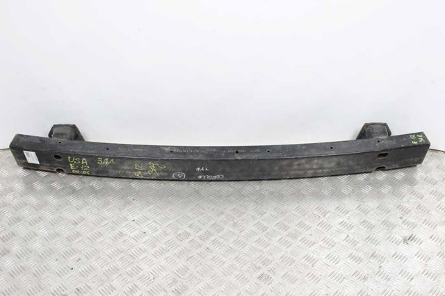Буфер бампера заднього 5202302080 TOYOTA