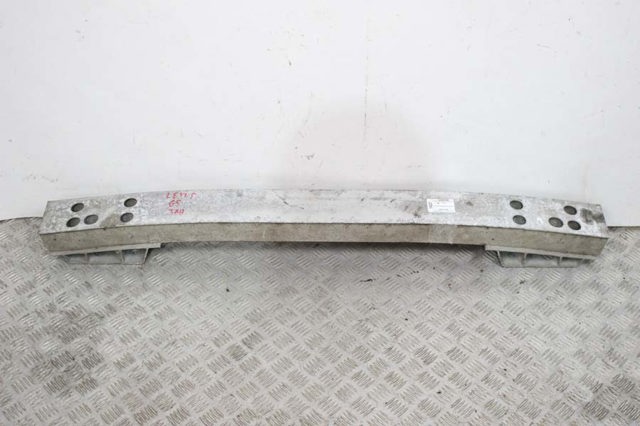 Шина бампера заднього 5202330290 TOYOTA