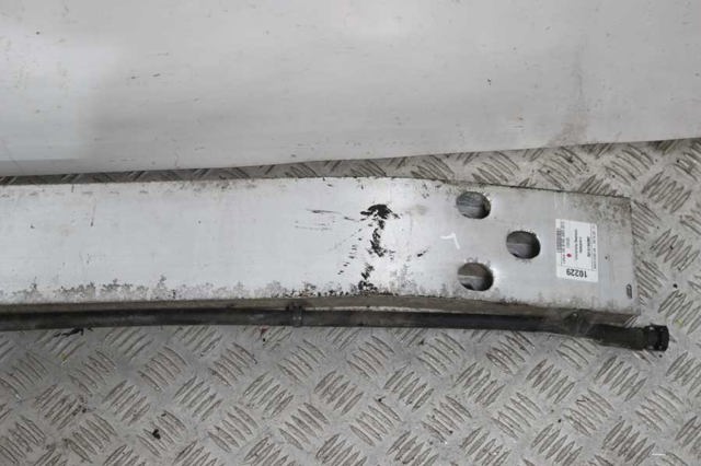 Шина бампера переднього 5213130260 TOYOTA
