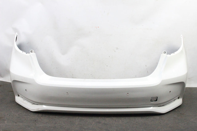 Бампер задній 5215902E60 TOYOTA