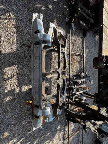 Каркас і панелі передка 5215A252 MITSUBISHI