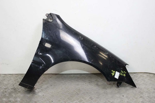 Переднє праве крило 5220A734 MITSUBISHI