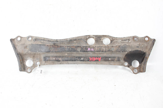 Балка передньої підвіски (підрамник), передня 5225576010 TOYOTA