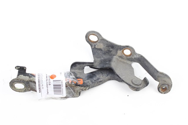 Завіса капота права 5341012410 TOYOTA
