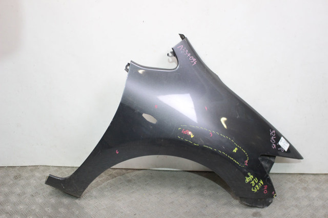Переднє праве крило 5380102100 TOYOTA