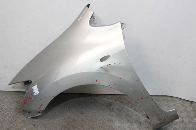 Переднє ліве крило 5380212A00 TOYOTA