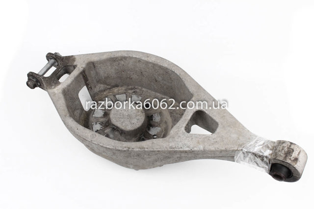 Балансир задній нижній 551B01BA0A NISSAN