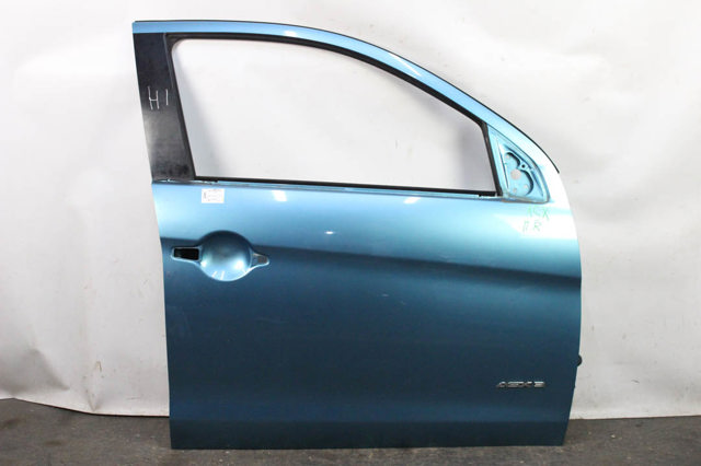 Дверка передня права 5700B226 MITSUBISHI