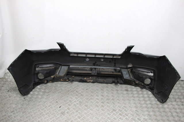 Буфер (бампер) передній 57704SG030 SUBARU