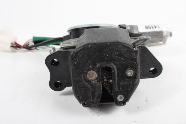 Замок багажника 5808A135 MITSUBISHI