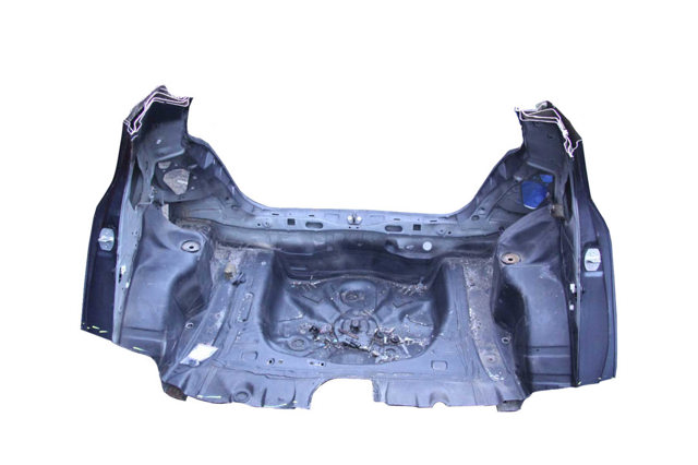Панель задня, багажного відсіку 5830752430 TOYOTA