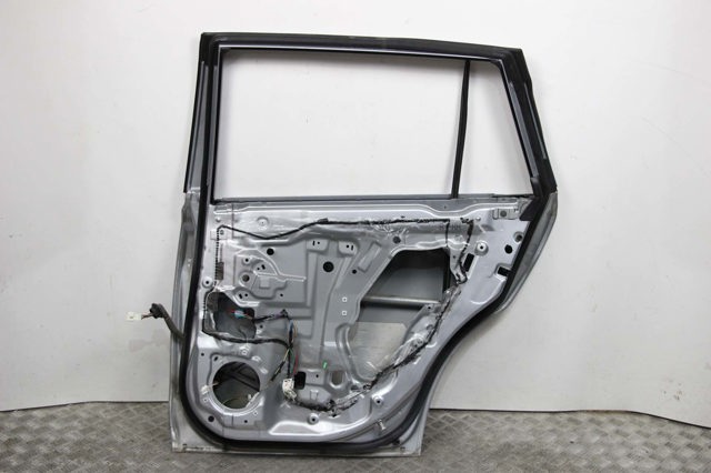 Двері задні в зборі 60409AJ0649P SUBARU