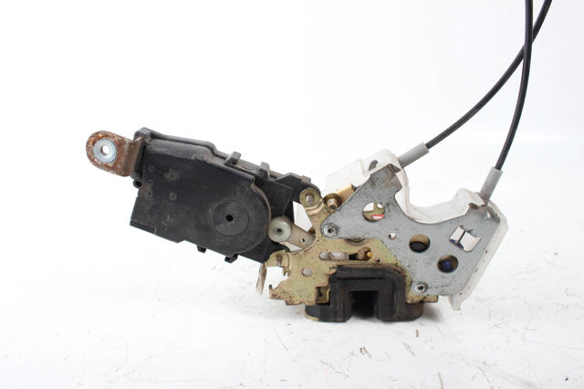 Замок передніх пасажирських дверей 61031SA040 SUBARU