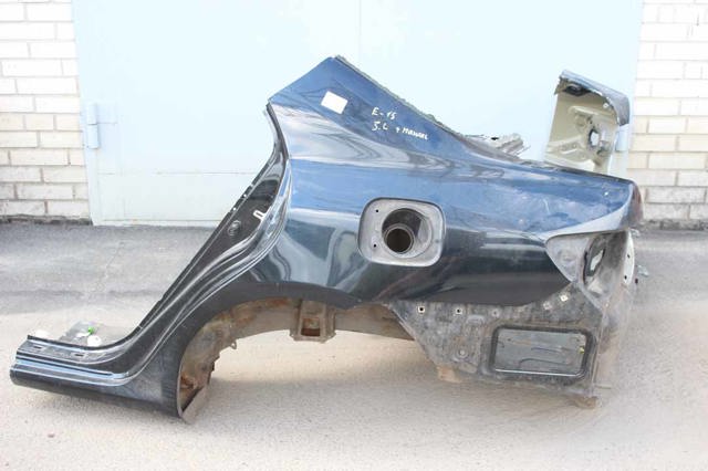 Крило заднє 6160212A40 TOYOTA