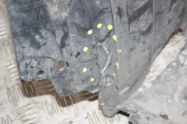Підкрилок передній лівий 63841JD50A NISSAN