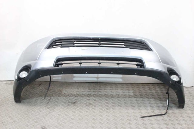 Кожух бампера переднього 6400F634 MITSUBISHI