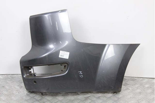 Ікло заднього бампера праве 6410A218 MITSUBISHI