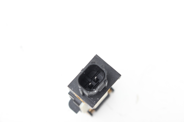 Упор капоту 65771EB305 NISSAN