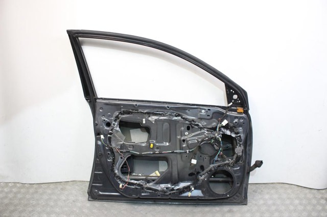 Дверь передня ліва 6700205050 TOYOTA