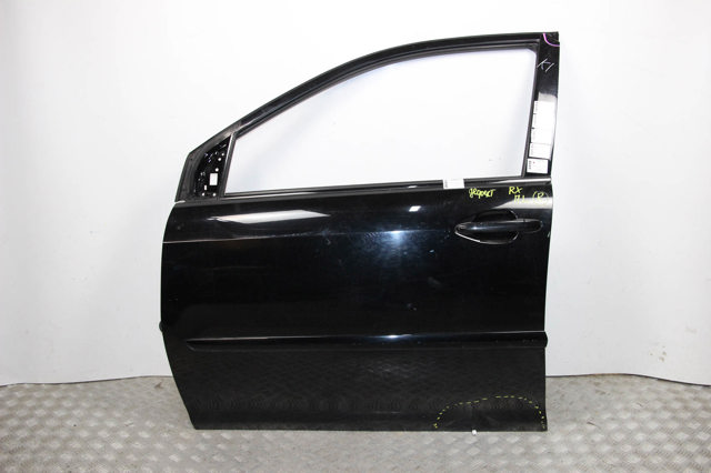 Водійські двері 6700248060 TOYOTA