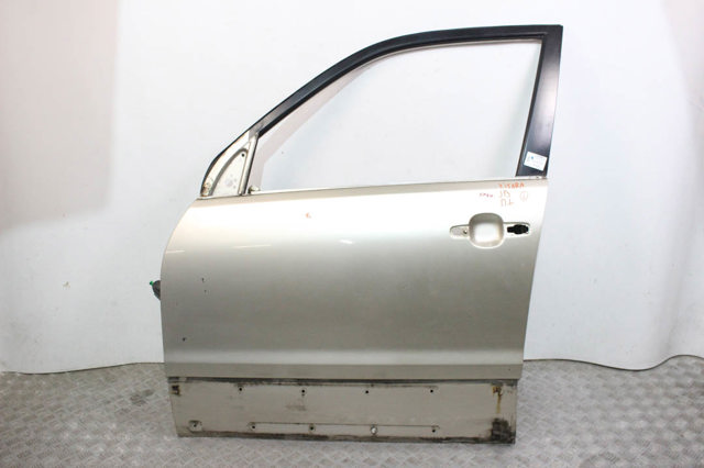 Водійські двері 6800265843 SUZUKI