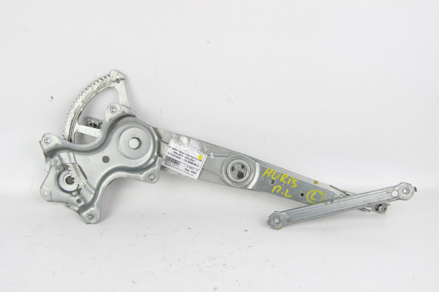 Механізм стеклопідйомника дверей передніх, лівих 6982002330 TOYOTA