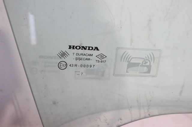 Скло пасажирських дверей 73300SNBE01 HONDA