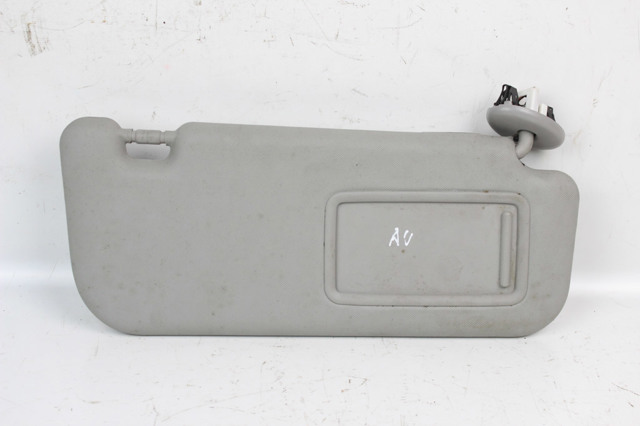 Козирок сонцезахисний 7431012A60B0 TOYOTA