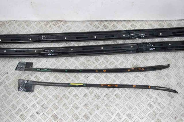 Молдинг даху, передній лівий 75240SWA003 HONDA