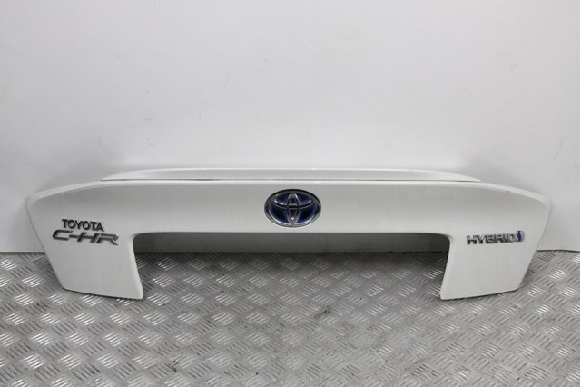 Накладка нижня задніх дверей 76811F4901 TOYOTA