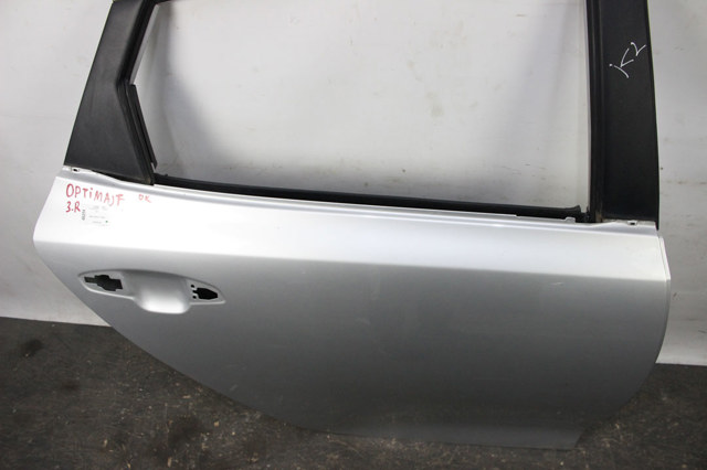 Двері задні в зборі 77004D5000 HYUNDAI