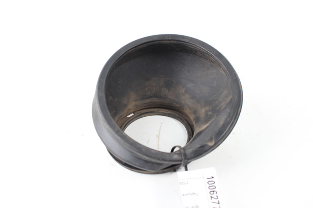 Заливна горловина бензобака 7729142060 TOYOTA
