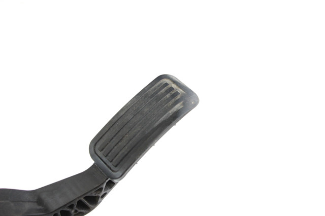 Педаль акселератора 781100D010 TOYOTA