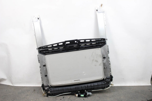 Люки підлоги 7871065J016GS SUZUKI