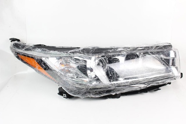 Права блок фара 811100E362 TOYOTA