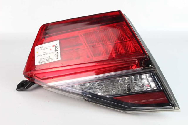 Ліхтар задній лівий, внутрішній 8159133270 TOYOTA