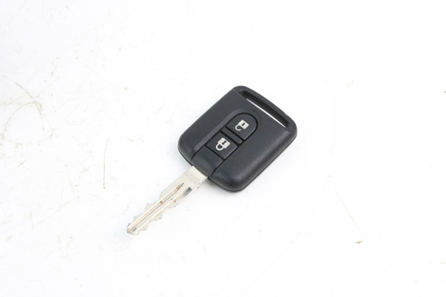 Блок електронного управління 8200399038 NISSAN