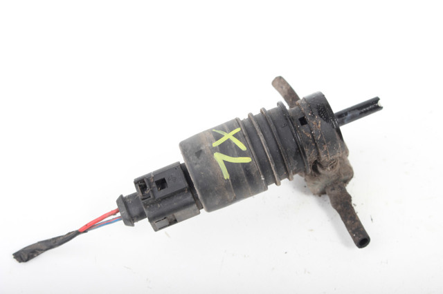 Насос омивача задній 8260A059 MITSUBISHI