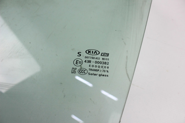 Скло заднє ліве 83410D5010 HYUNDAI