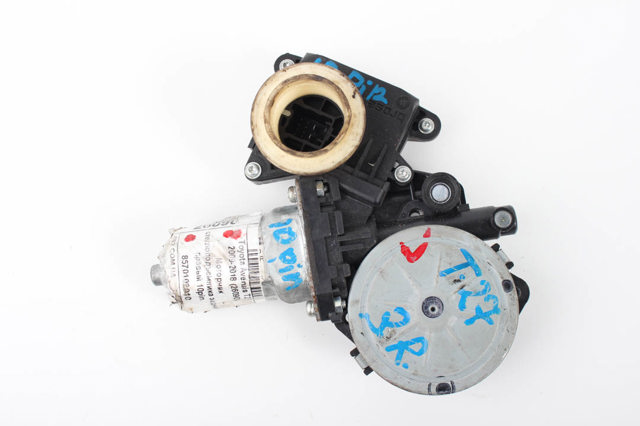 Склопідйомник передньої правої двері 8570102010 TOYOTA