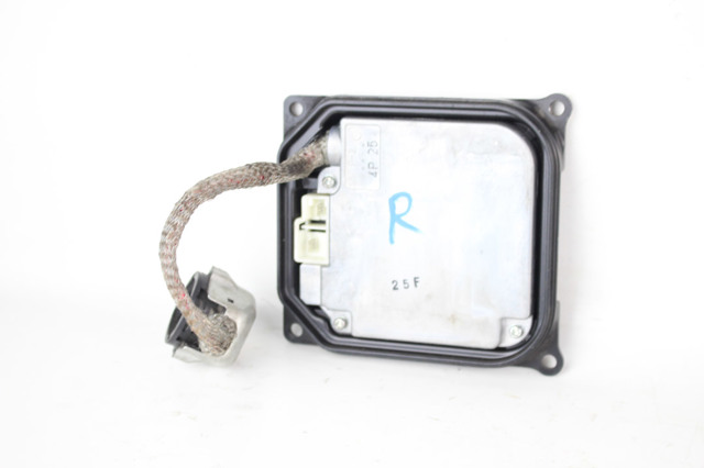 Блоки управління 8596733031 TOYOTA