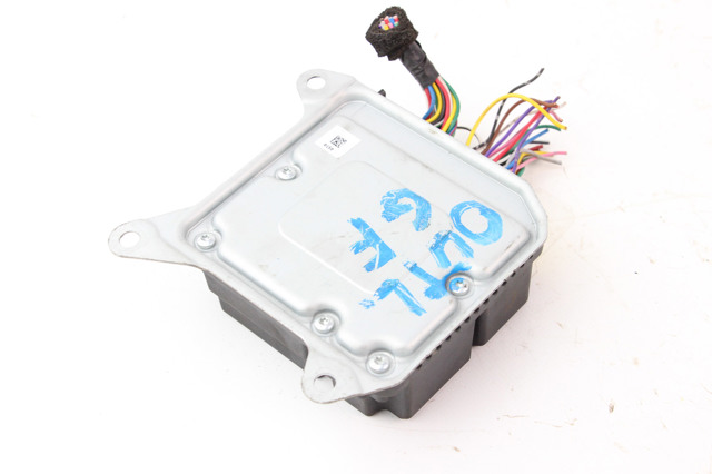 Блок управління airbag 8635A282 MITSUBISHI