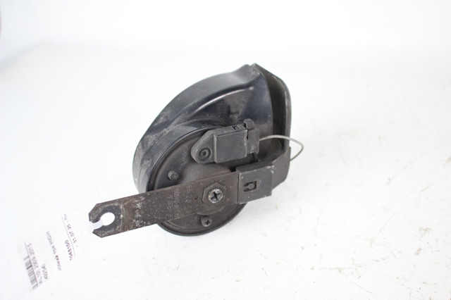 Сигнал звукової 8651048150 TOYOTA