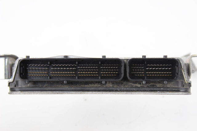 Блок двигуна 8966106T20 TOYOTA