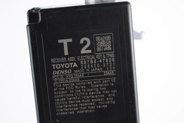 Антена KESSY 897B047020 TOYOTA