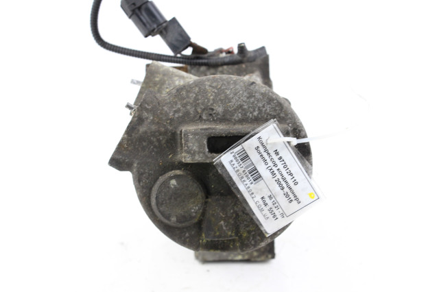 Компресор холодоагенту 977012P110 HYUNDAI
