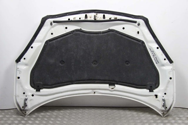 Капот BBY45231XC MAZDA