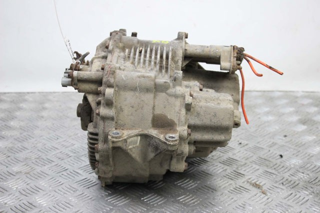 Міст середній в зборі G105048010 TOYOTA