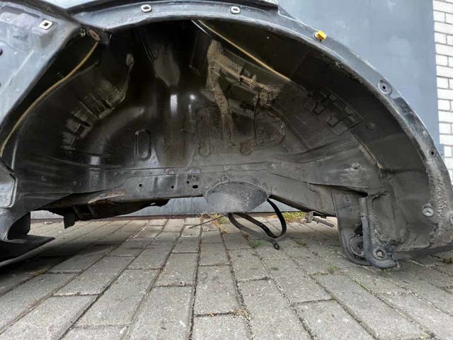 Крило праве заднє G81004EAMA NISSAN
